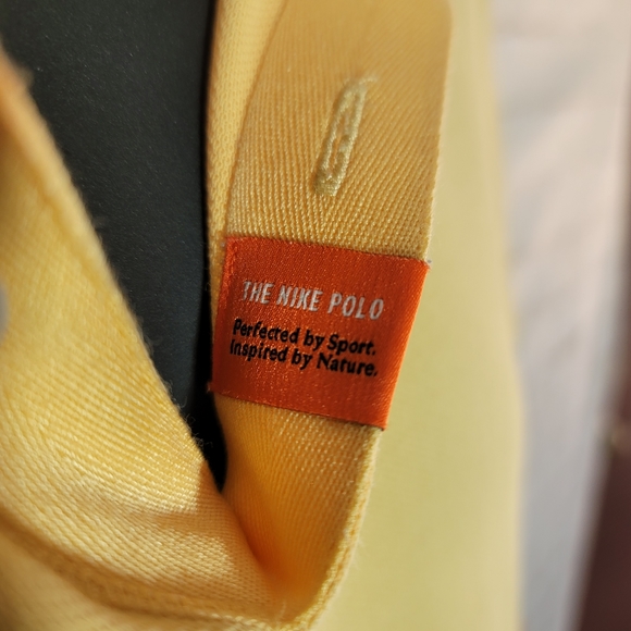 Nike Men Dry-Fit Polo Shirt Slim Fit Golf Size L Gold Unisex - Picture 7 of 14